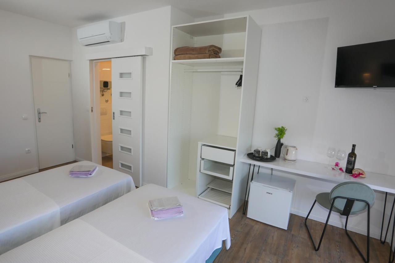 Stella Maris, Hvar - Rooms With A Balcony And A Stunning Sea View Hvar Town Exterior photo
