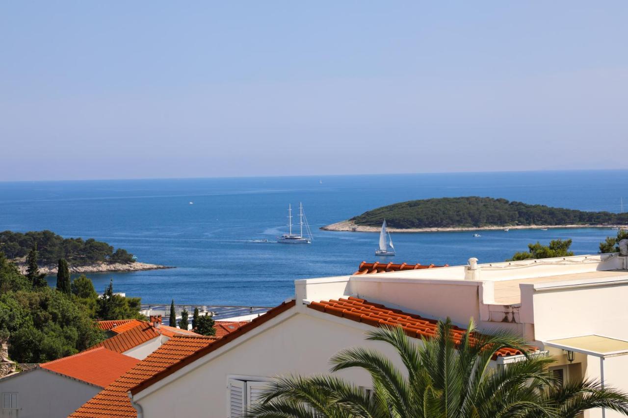 Stella Maris, Hvar - Rooms With A Balcony And A Stunning Sea View Hvar Town Exterior photo